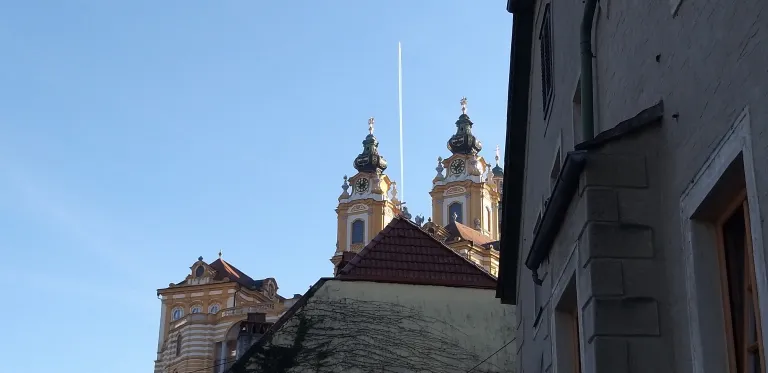 Wachau Wonders & Magical Hallstatt Semi-Private Day Trip from Vienna